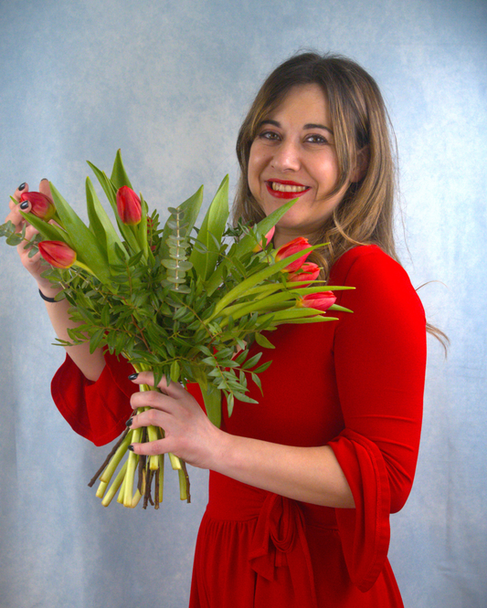 Ramo de Rojos Tulipanes en Valladolid 🌷❤️